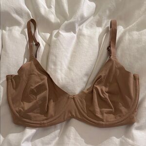SKIMS Tan Women's Unlined Bra